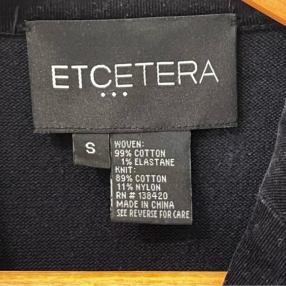 Etcetera Navy Knit/ Velvet Blazer Size S - Picture 3 of 4